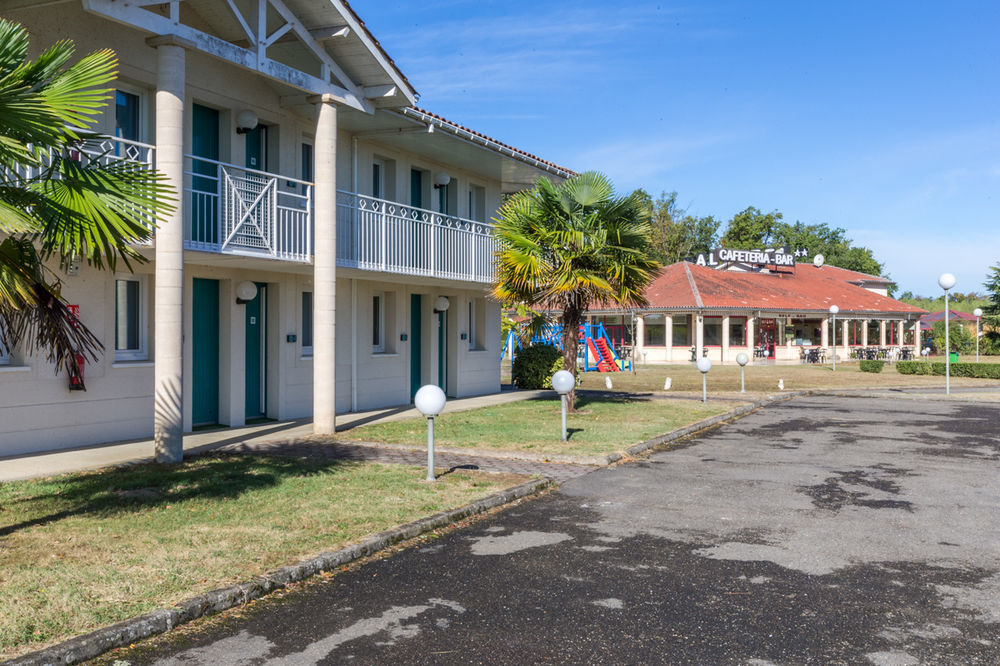 Aliotel Cazeres-sur-l'Adour Luaran gambar